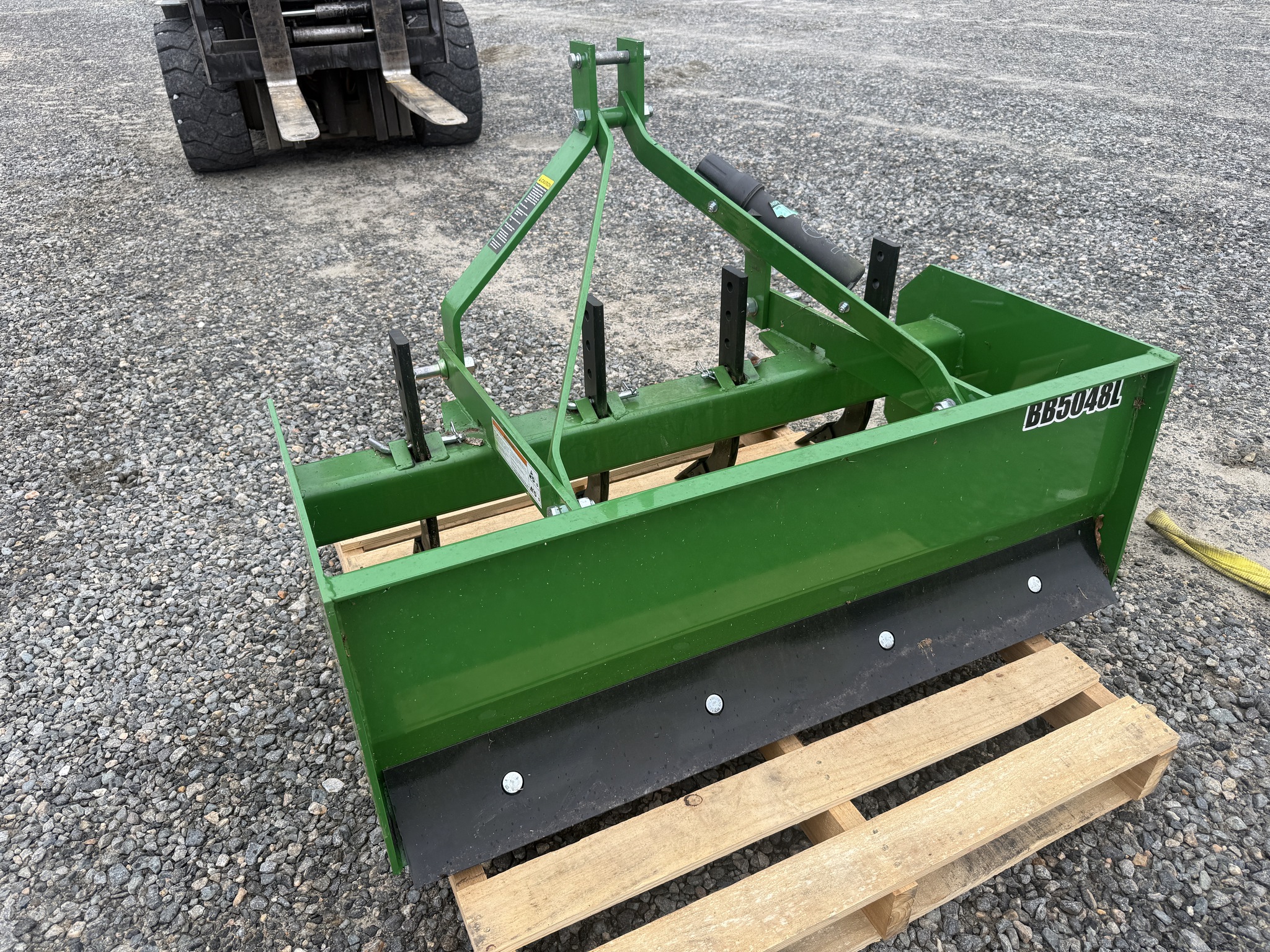2023 Frontier BB5048L Image 3