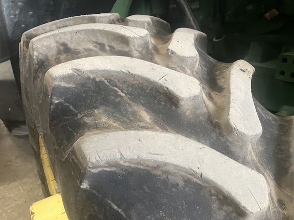 Photo of 2010 John Deere 8270R