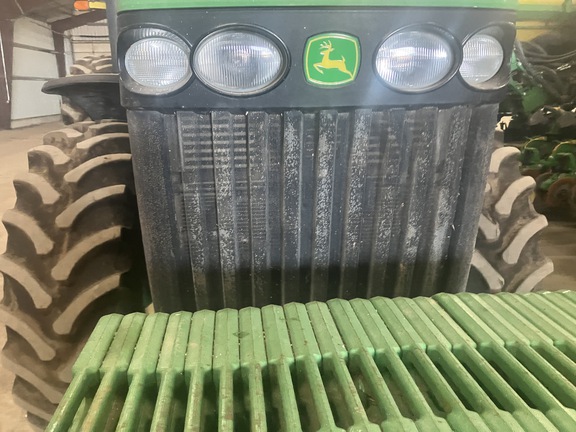 Photo of 2010 John Deere 8270R