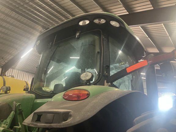 Photo of 2010 John Deere 8270R