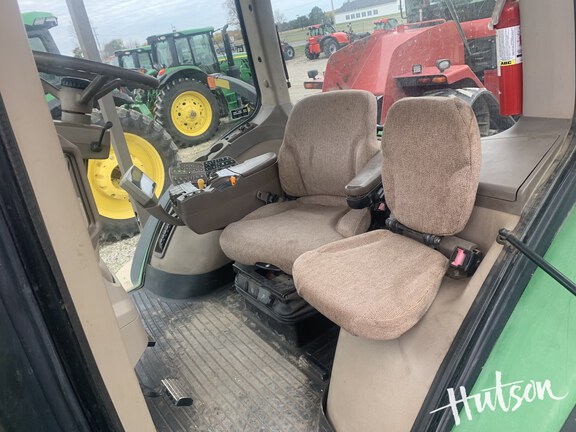 Photo of 2010 John Deere 8270R