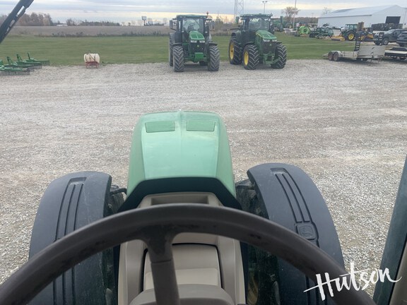 Photo of 2010 John Deere 8270R