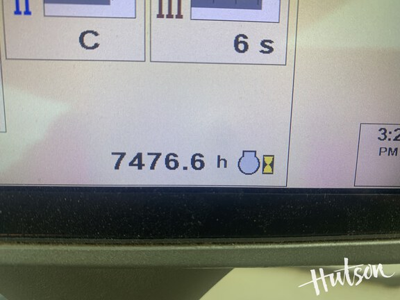 Photo of 2010 John Deere 8270R