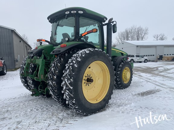 Photo of 2010 John Deere 8270R