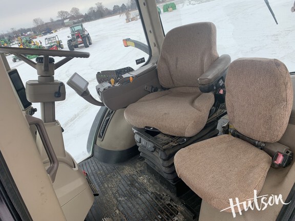 Photo of 2010 John Deere 8270R