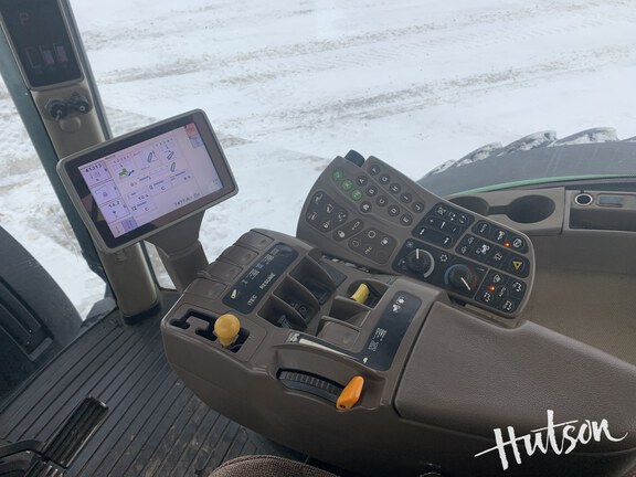 Photo of 2010 John Deere 8270R