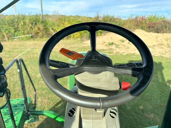 2021 John-Deere 8RT 310