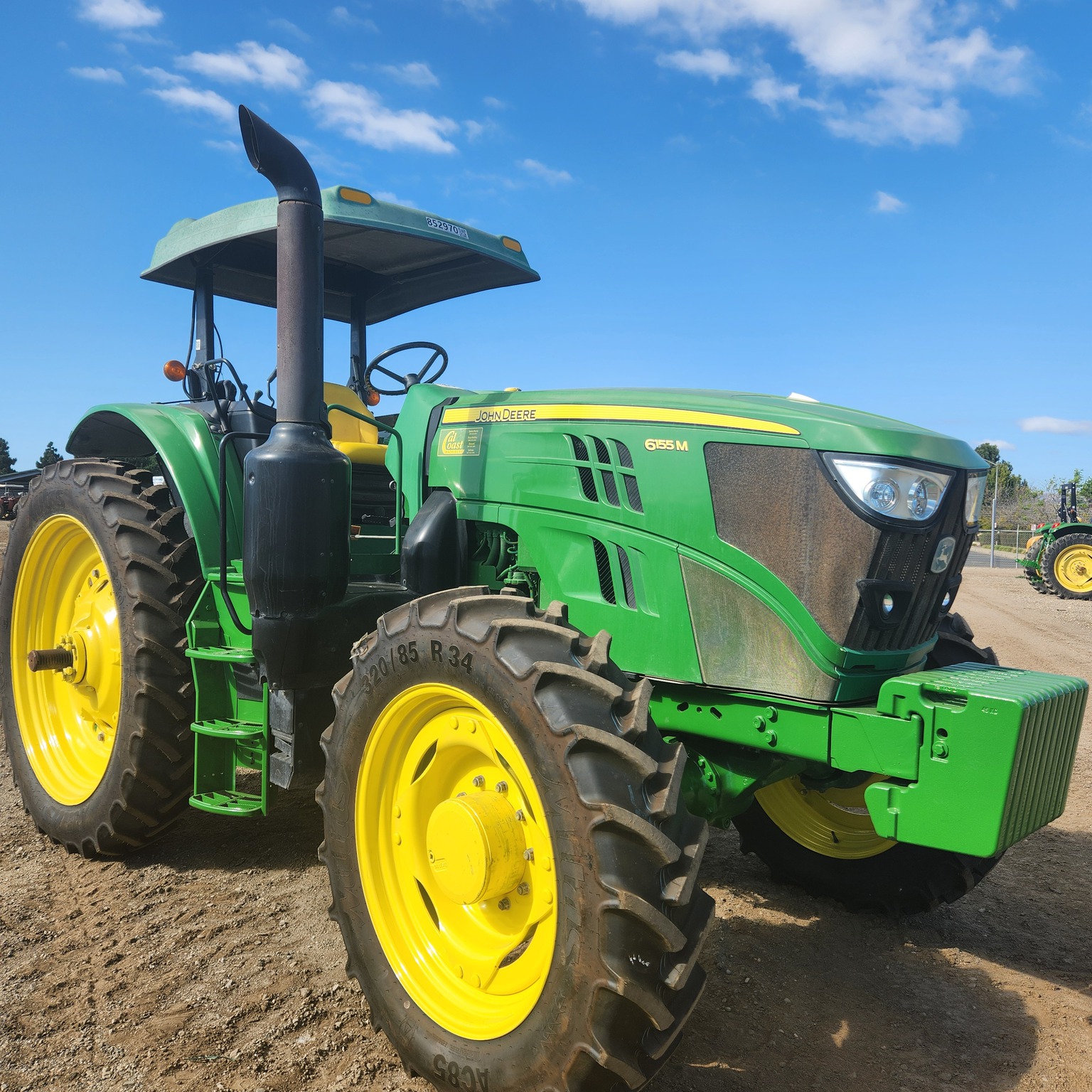 2016 John Deere 6155M Image 7