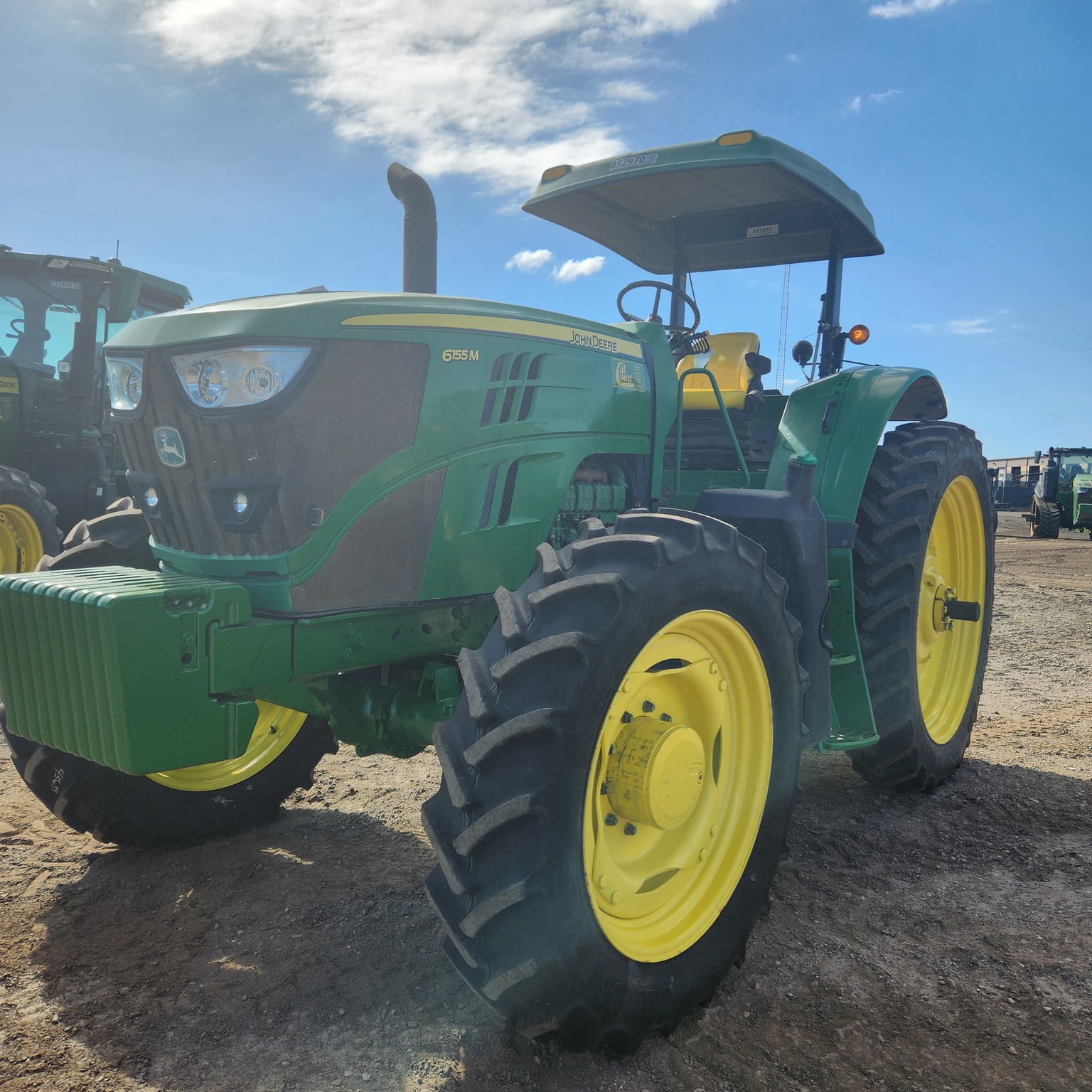 2016 John Deere 6155M Image 1