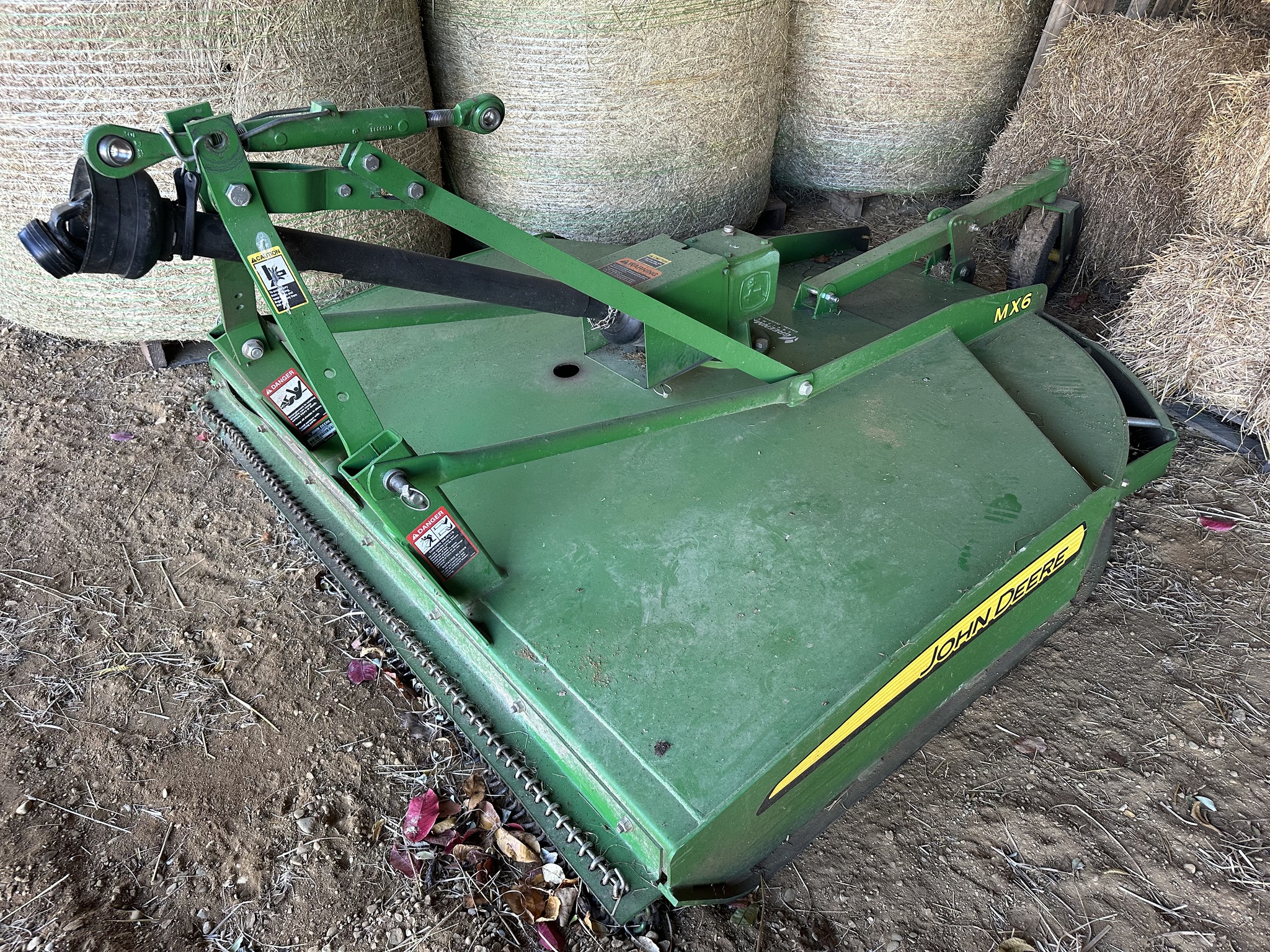 2022 John Deere MX6 Image 3