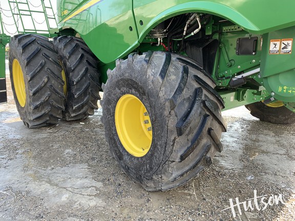 Photo of 2022 John Deere S780