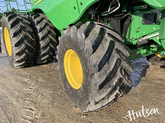 Photo of 2022 John Deere S780