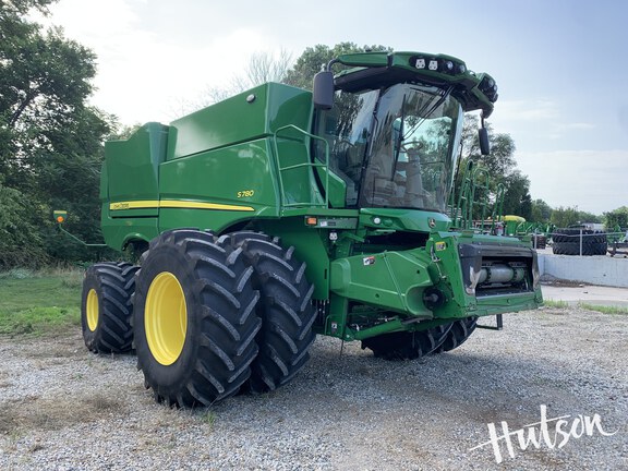 Photo of 2022 John Deere S780