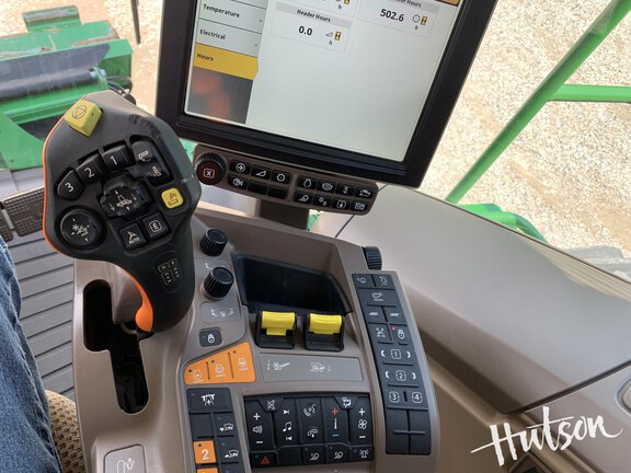 Photo of 2022 John Deere S780