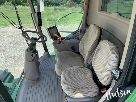 Photo of 2022 John Deere S780