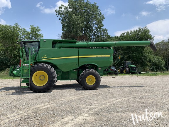 Photo of 2022 John Deere S780