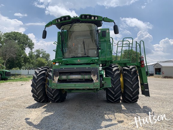 Photo of 2022 John Deere S780