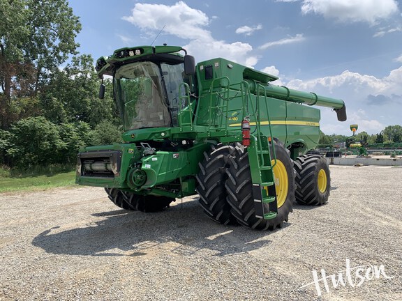Photo of 2022 John Deere S780