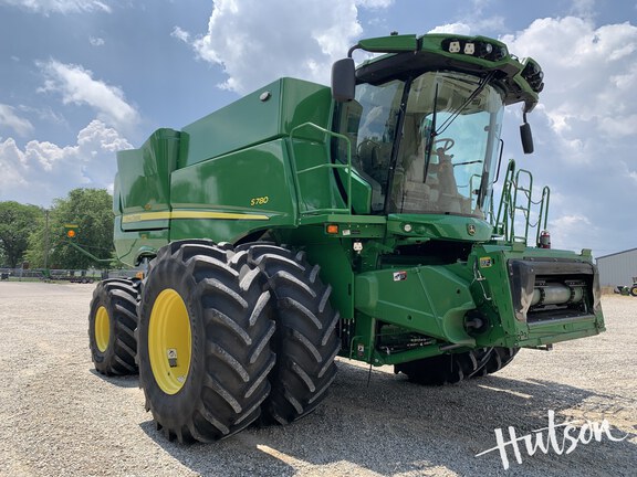 Photo of 2022 John Deere S780