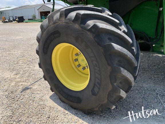 Photo of 2022 John Deere S780