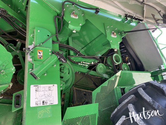 Photo of 2022 John Deere S780