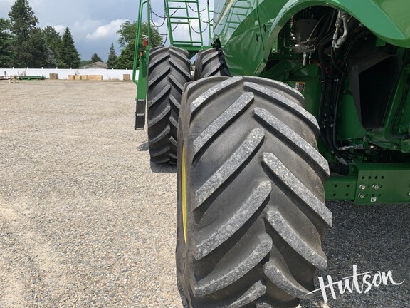 Photo of 2022 John Deere S780