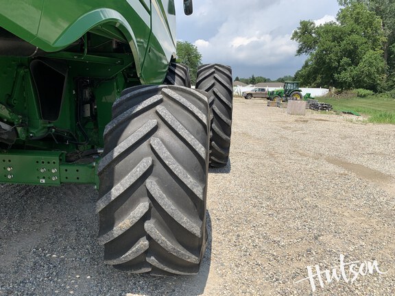 Photo of 2022 John Deere S780
