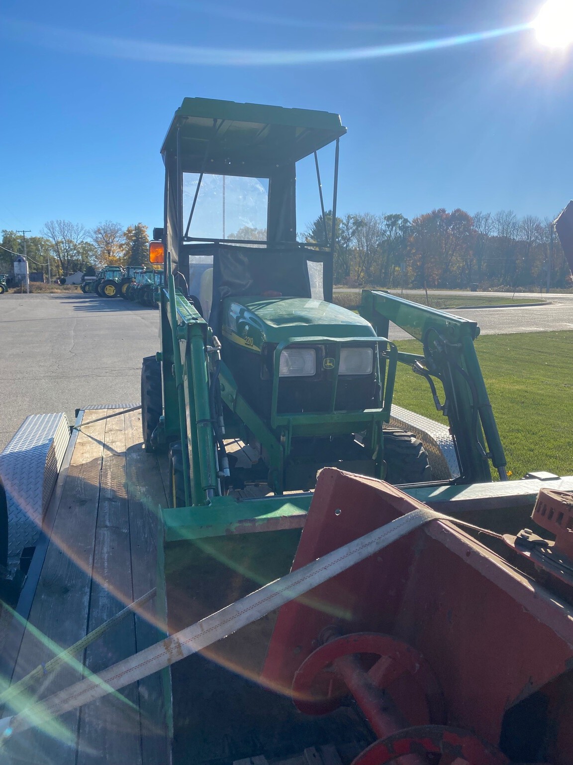 2004 John Deere 2210 Image 4