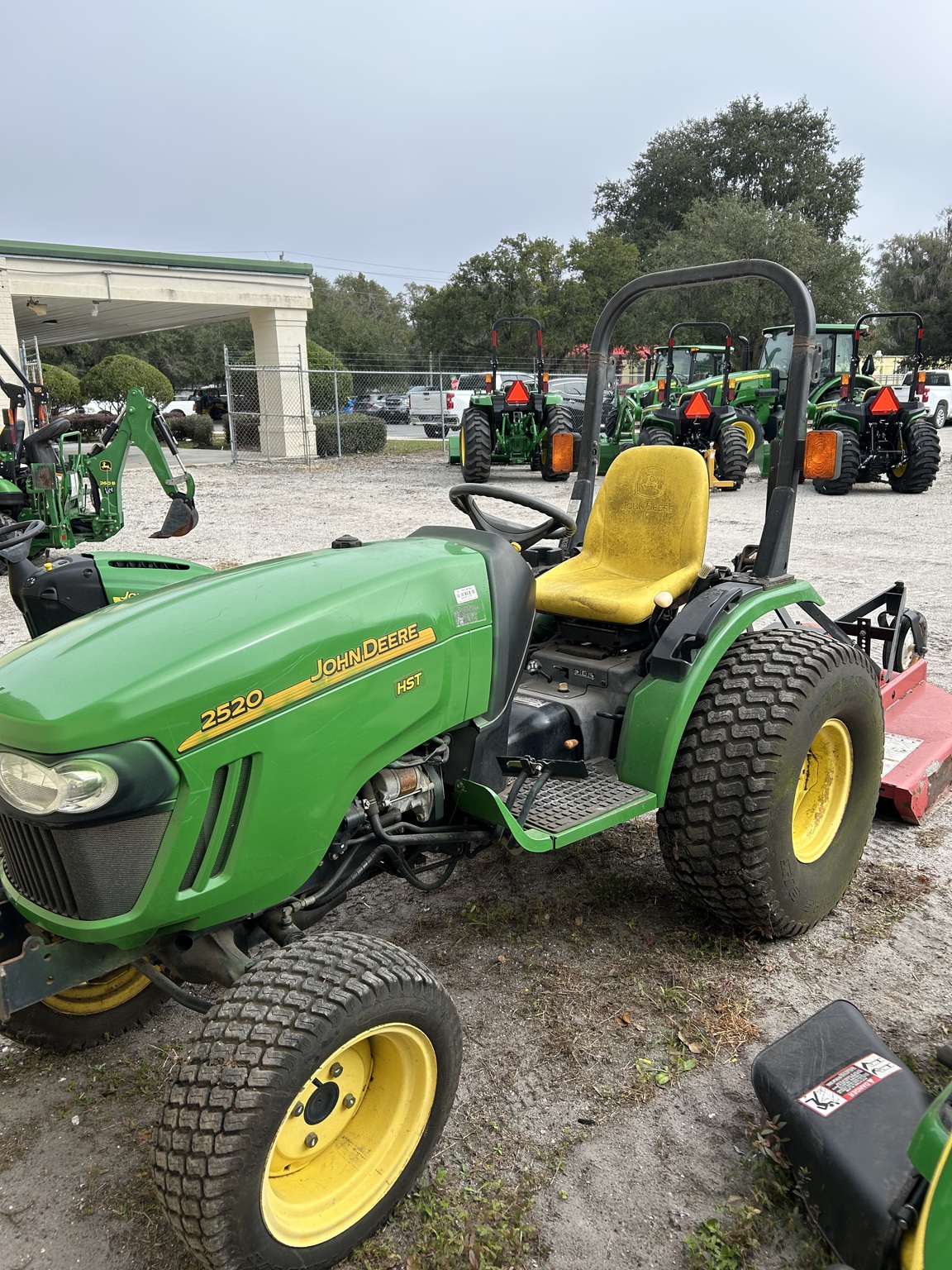 2006 John Deere 2520 Image 1