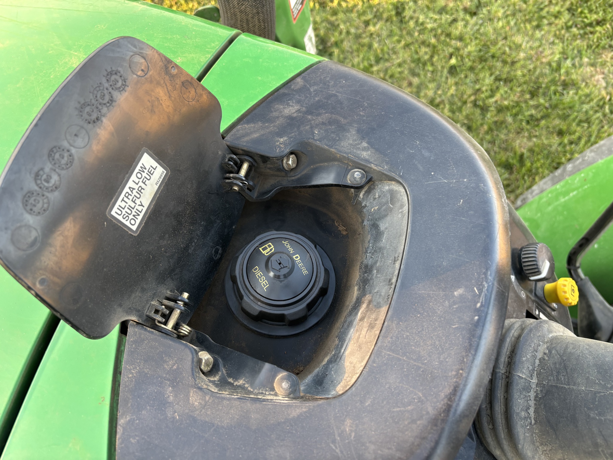 Used 2012 John Deere 3720 Compact Utility Tractors at Koenig Equipment in Botkins, OH - PhotoXL10