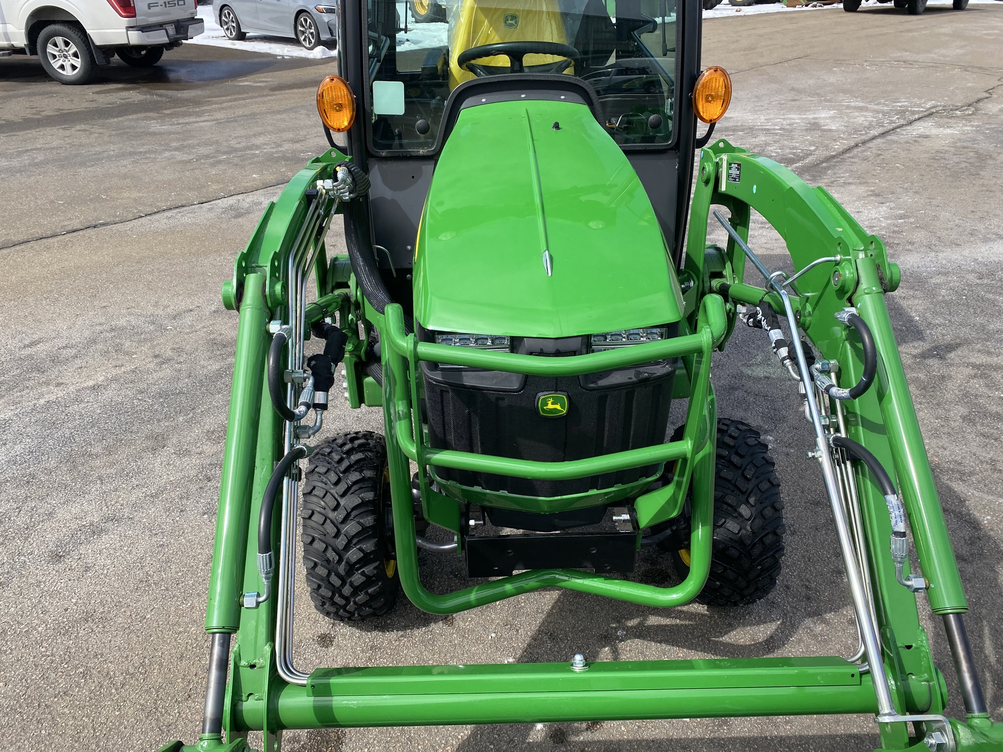 2023 John Deere 1025R Image 21