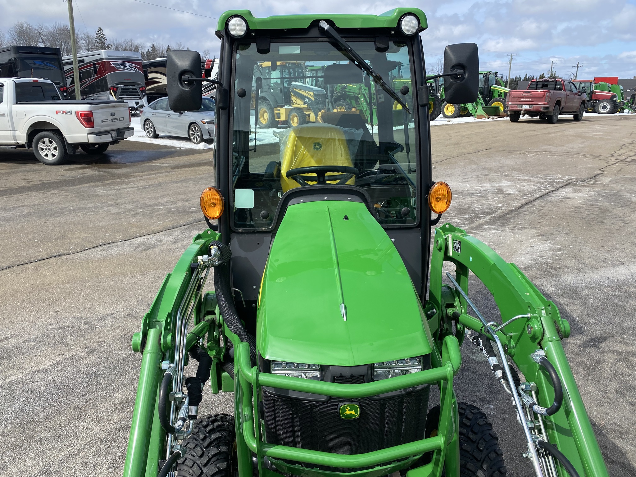 2023 John Deere 1025R Image 20