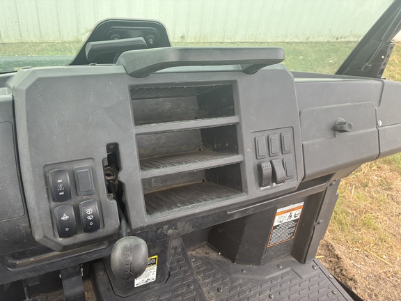 2021 John Deere XUV 835M (9th thumbnail)