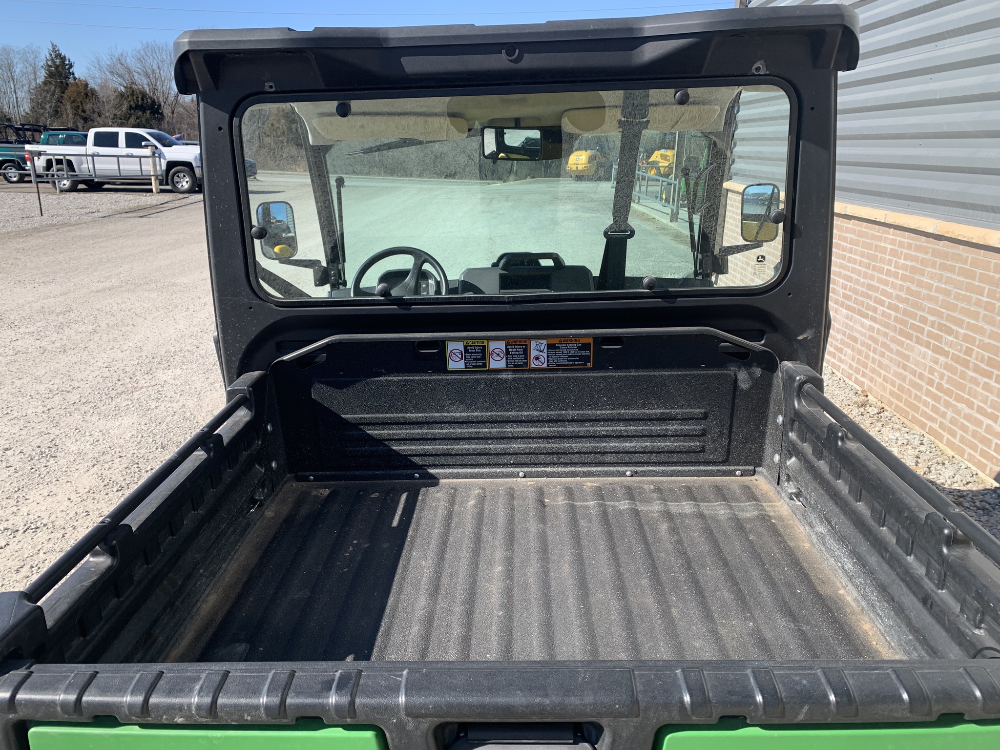  2021 John Deere XUV 835M at Heritage Tractor in Smithville, MO