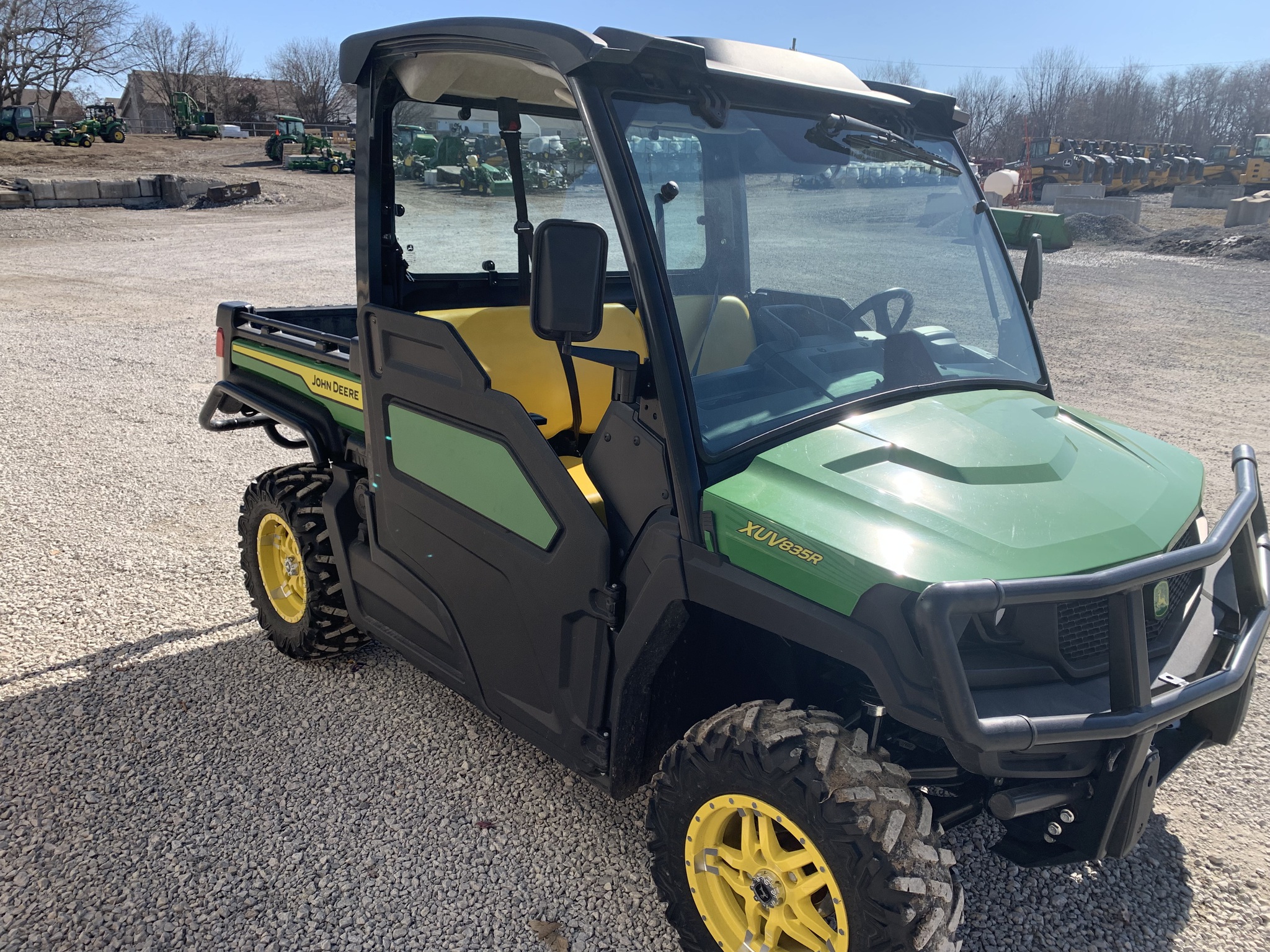  2021 John Deere XUV 835M at Heritage Tractor in Smithville, MO