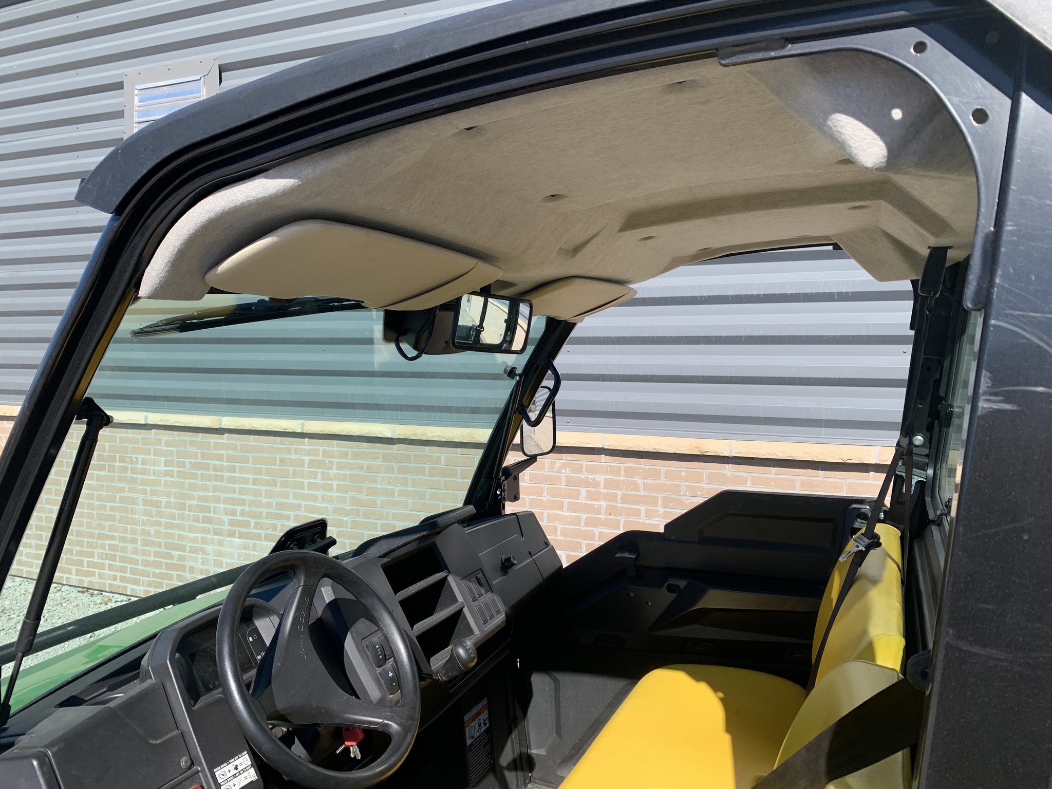  2021 John Deere XUV 835M at Heritage Tractor in Smithville, MO