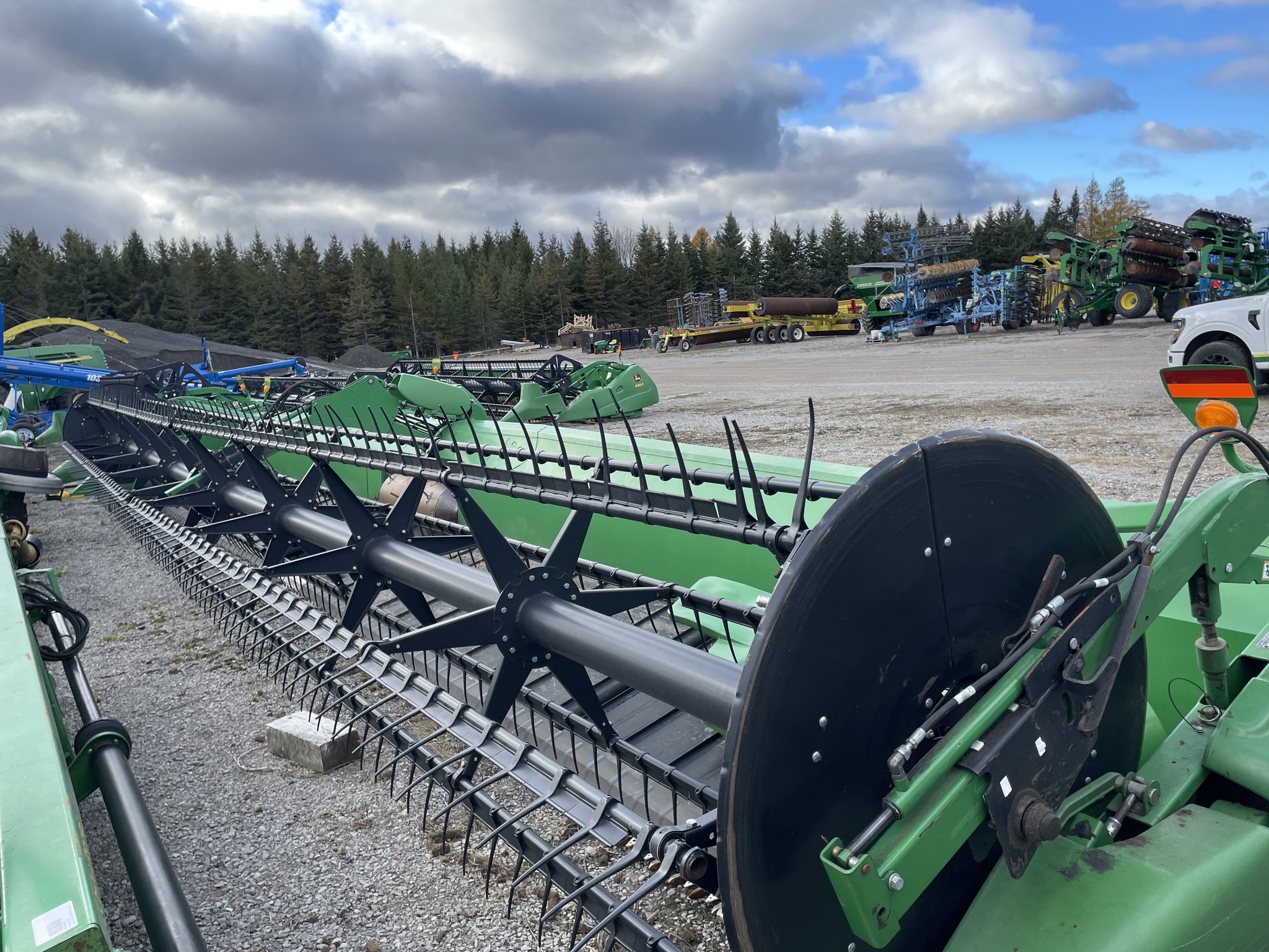 2012 John Deere 640FD Image 10