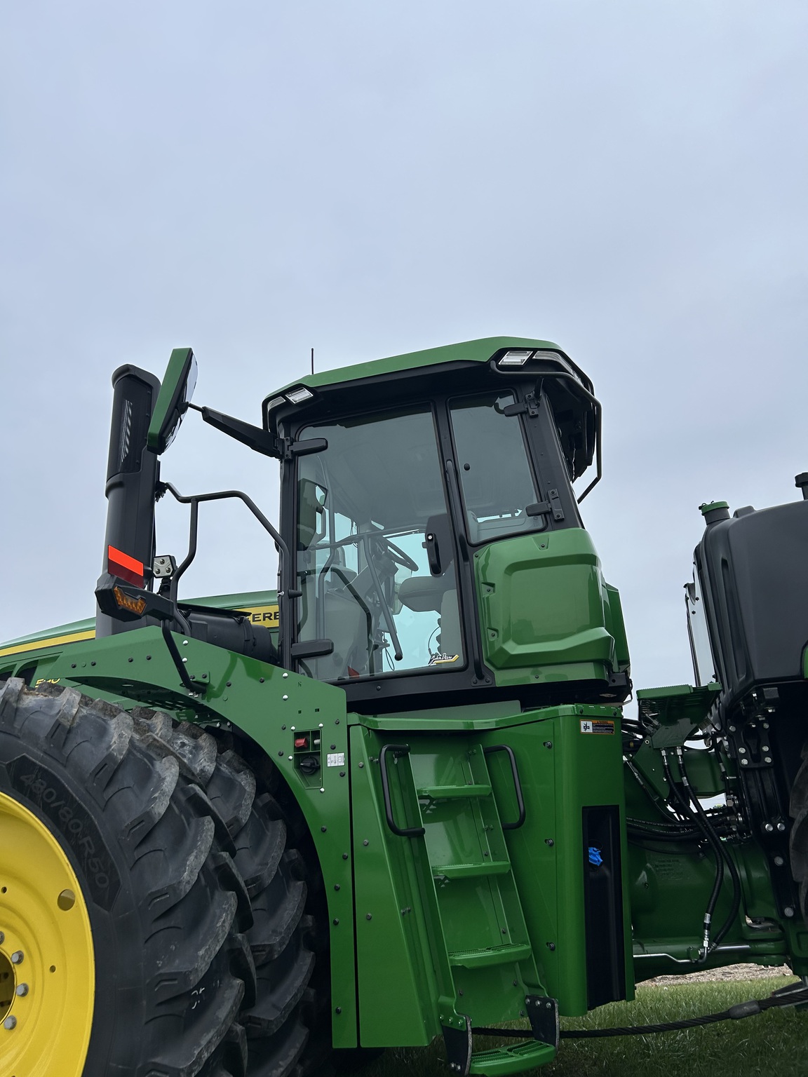 2025 John Deere 9R 590 Image 22