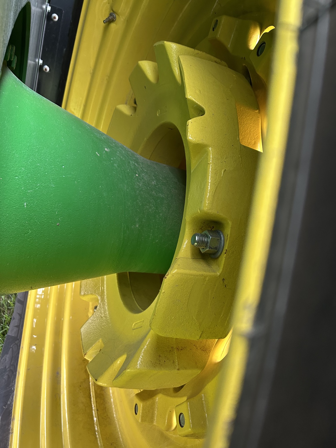 2025 John Deere 9R 590 Image 13