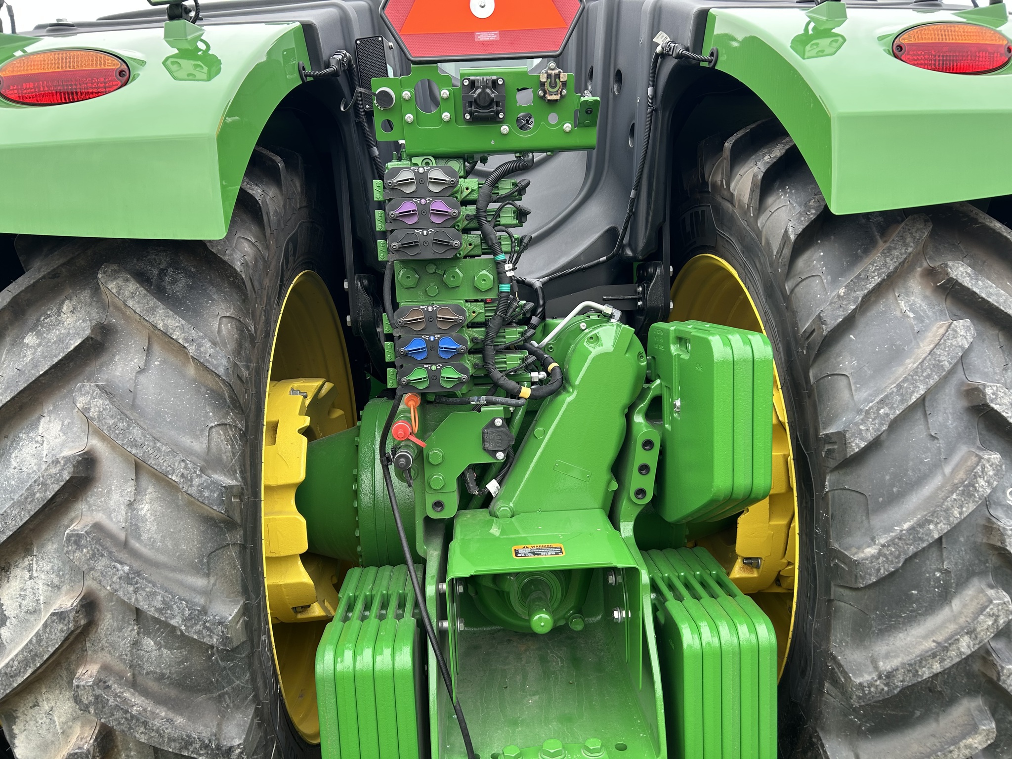 2025 John Deere 9R 590 Image 8