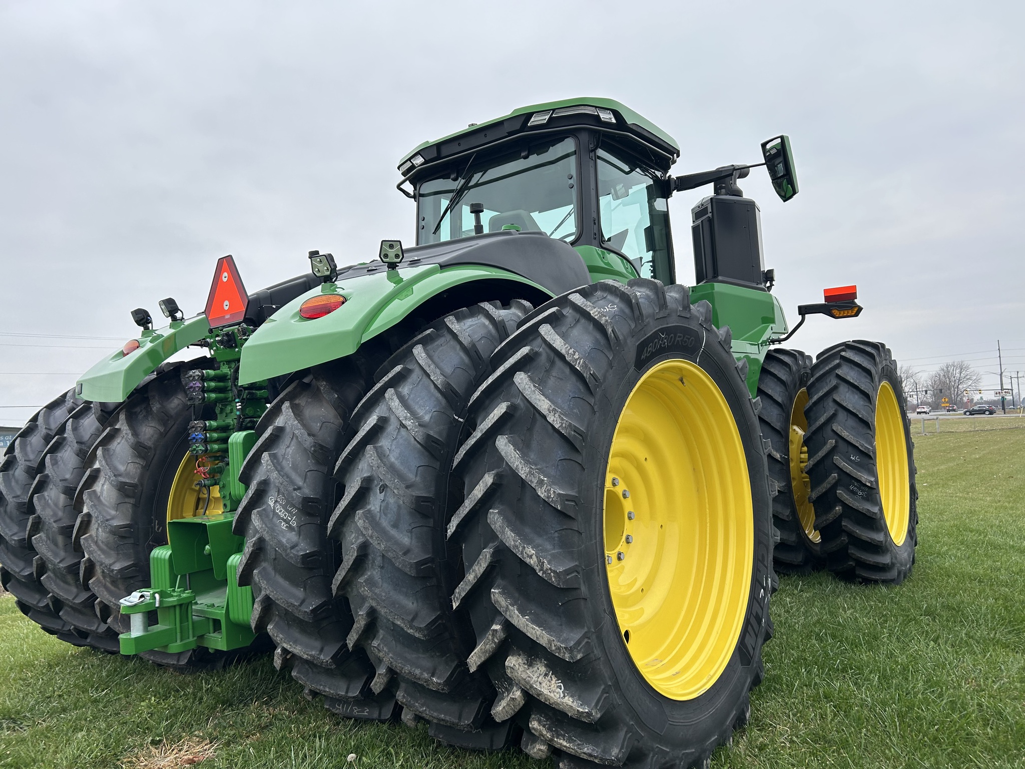 2025 John Deere 9R 590 Image 3