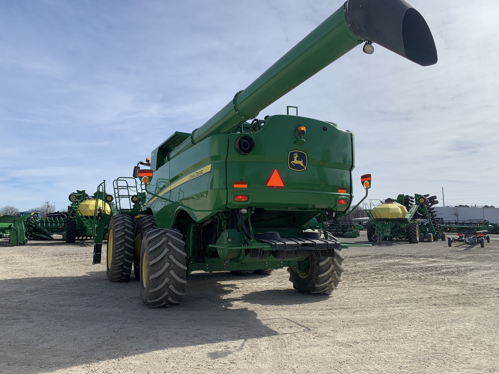  2018 John Deere S770 at Heritage Tractor in Pittsburg, KS