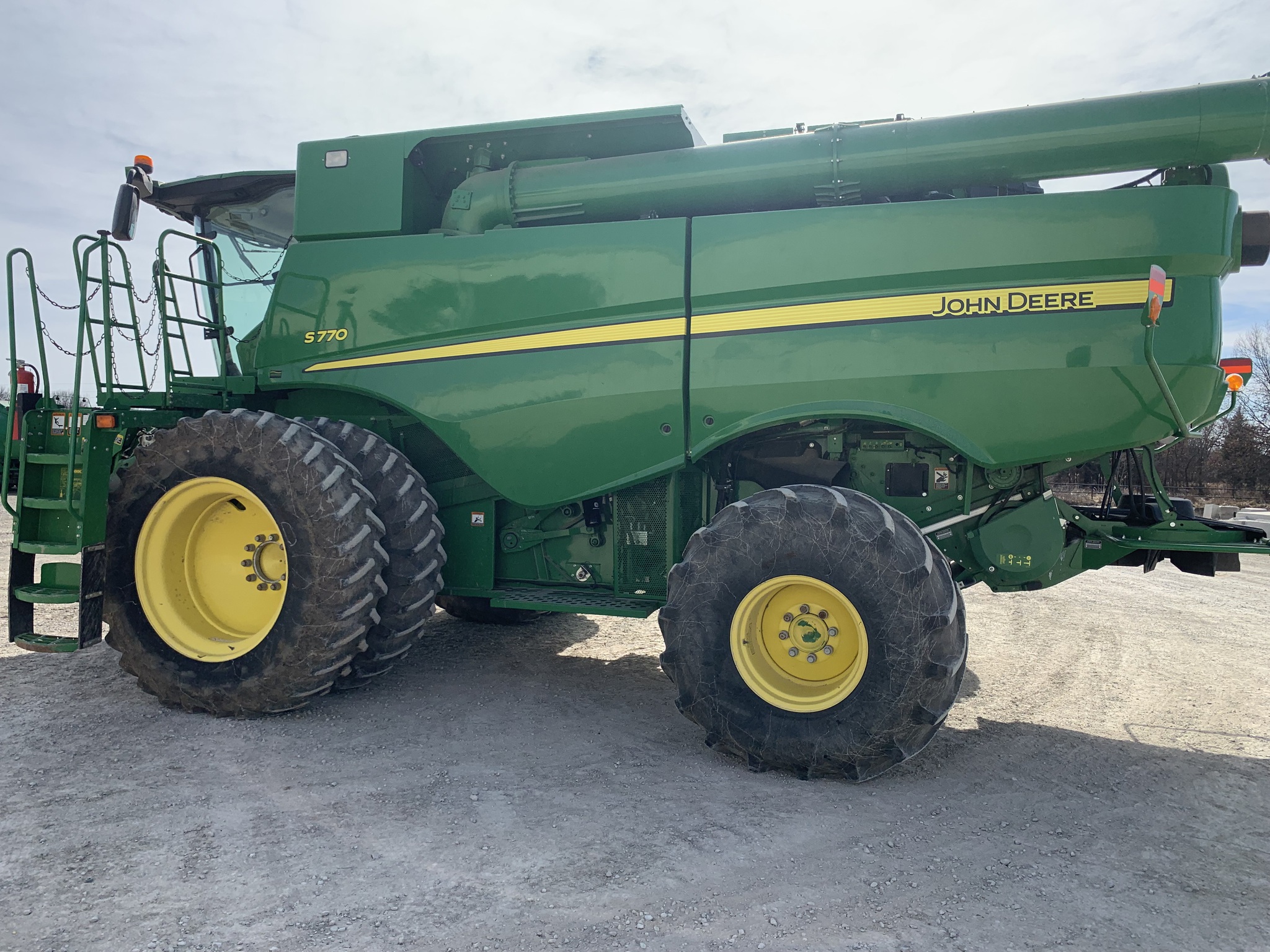  2018 John Deere S770 at Heritage Tractor in Pittsburg, KS