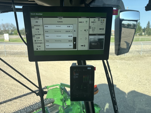 Used 2025 John Deere S7 900 Combines at Horizon Ag & Turf in Lloydminster, AB - Photo20