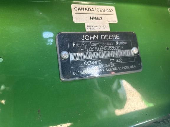 Used 2025 John Deere S7 900 Combines at Horizon Ag & Turf in Lloydminster, AB - Photo27
