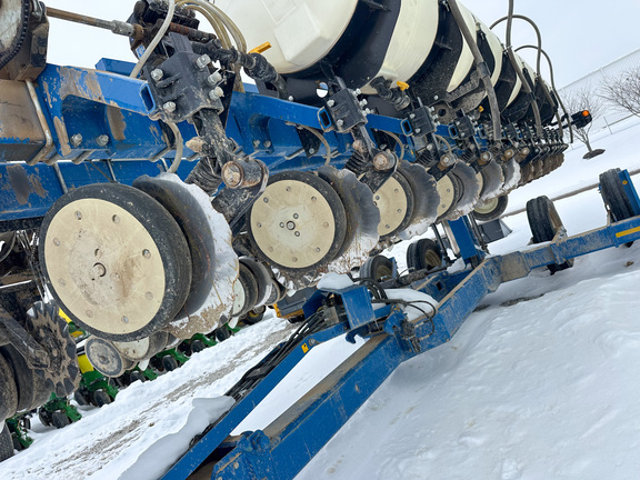 2019 Kinze 3600