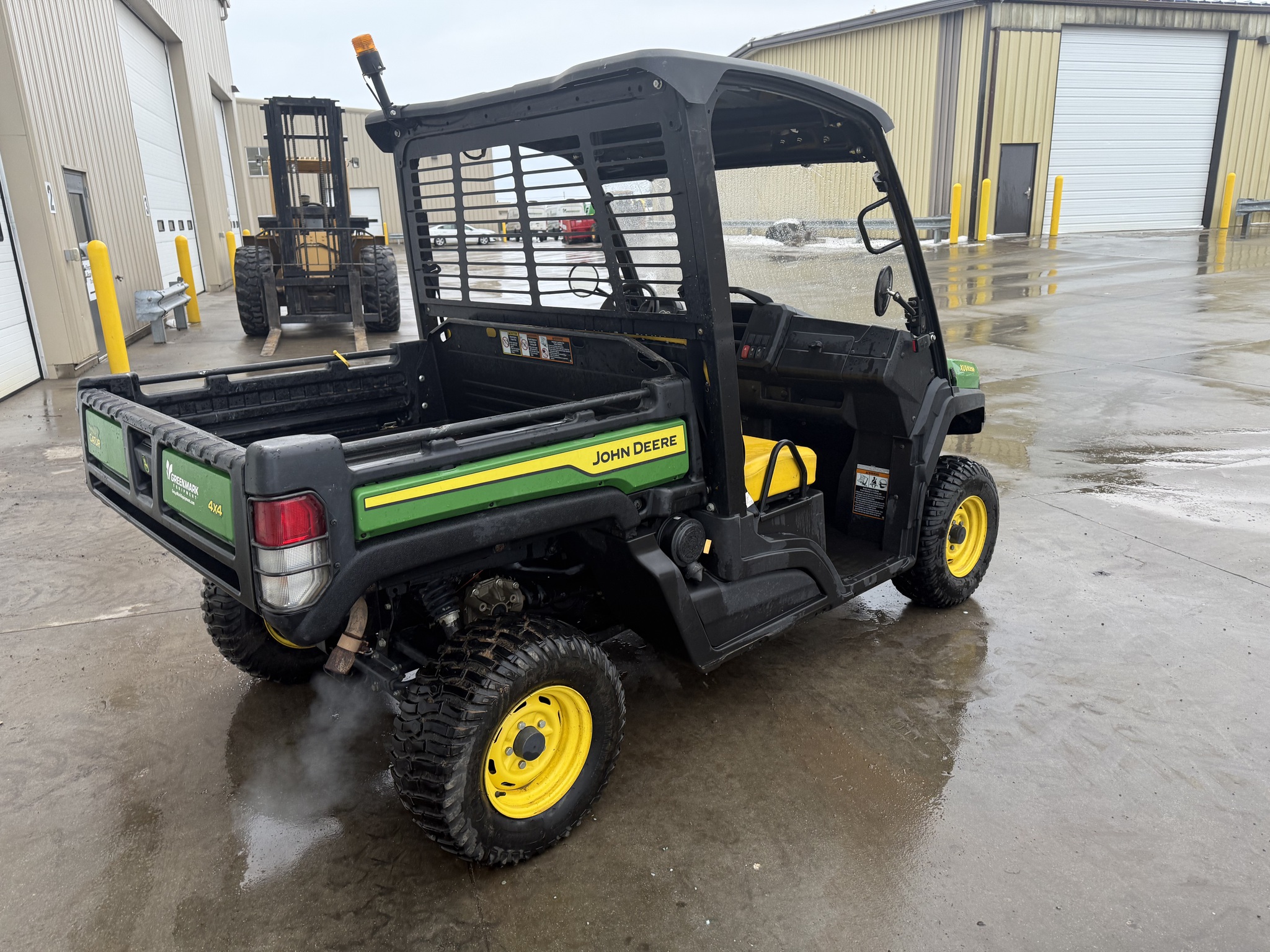 2022 John Deere XUV 835M Image 3