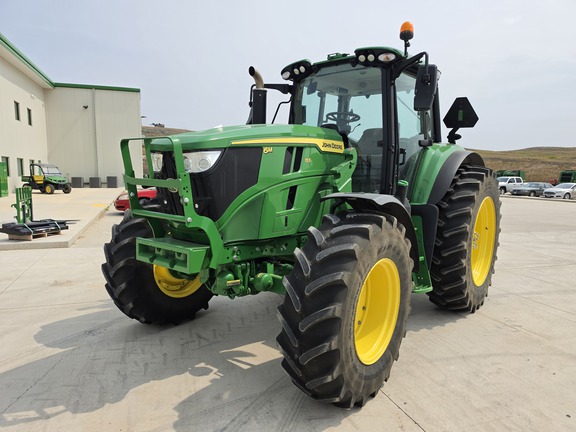 2025 John Deere 6M 155 (2nd thumbnail)