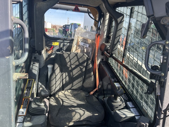 2018 John Deere 331G (9th thumbnail)