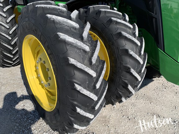 Photo of 2024 John Deere 8R 250